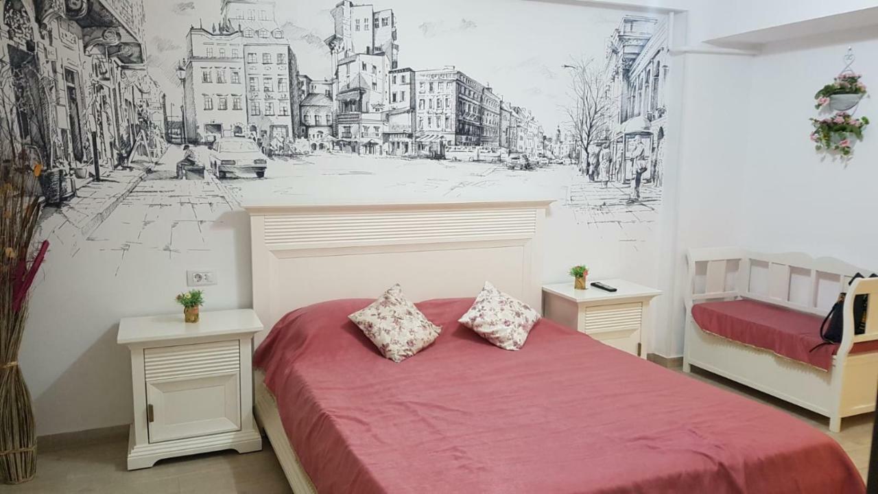 Tina Apartament 2 Craiova Buitenkant foto